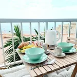 House, Paradise Homes Appartement